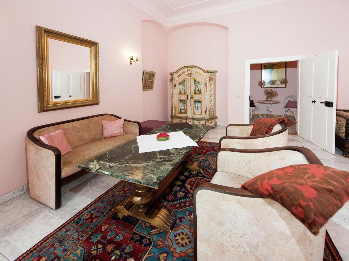 Vintage Apartment In Arzberg Triestewitz Eksteriør bilde